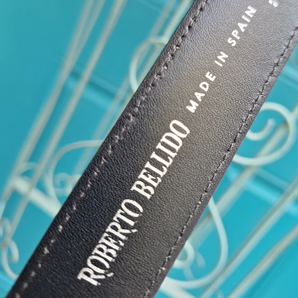 Genuine Leather Belt Vintage Womens Made in Spain Thin Black Plain Round Buckle